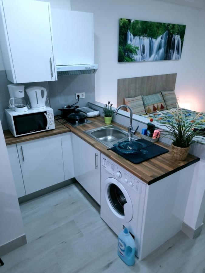 Apartamentos Zanca City Center Free Luggage Storage مالقة المظهر الخارجي الصورة