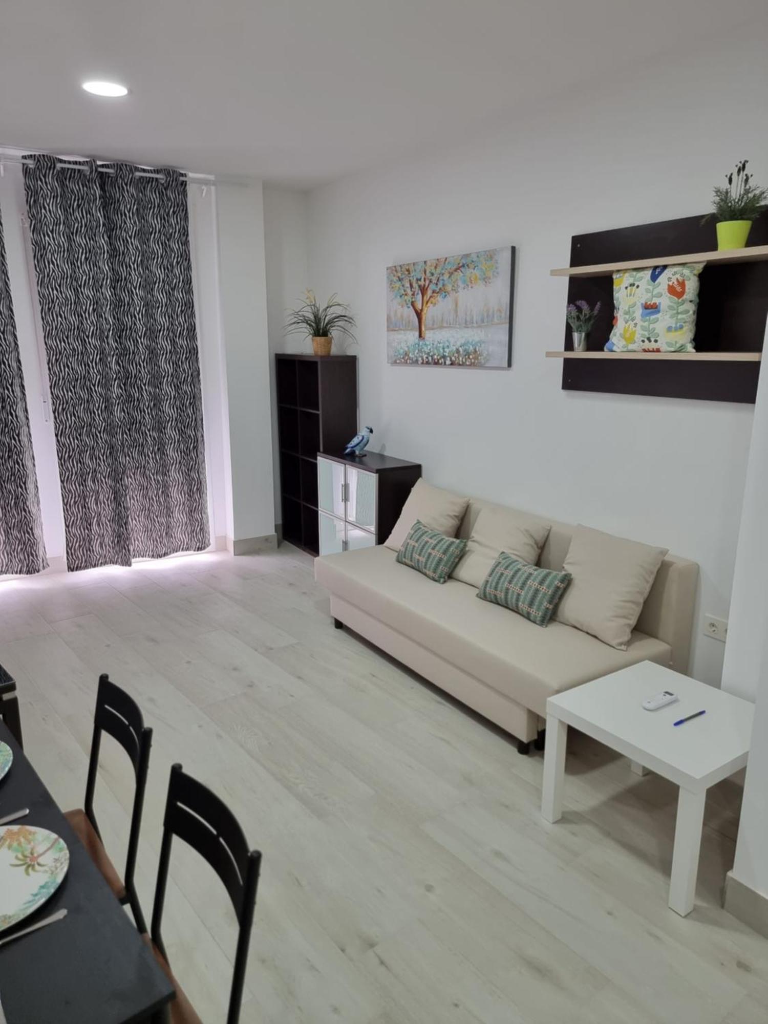 Apartamentos Zanca City Center Free Luggage Storage مالقة المظهر الخارجي الصورة