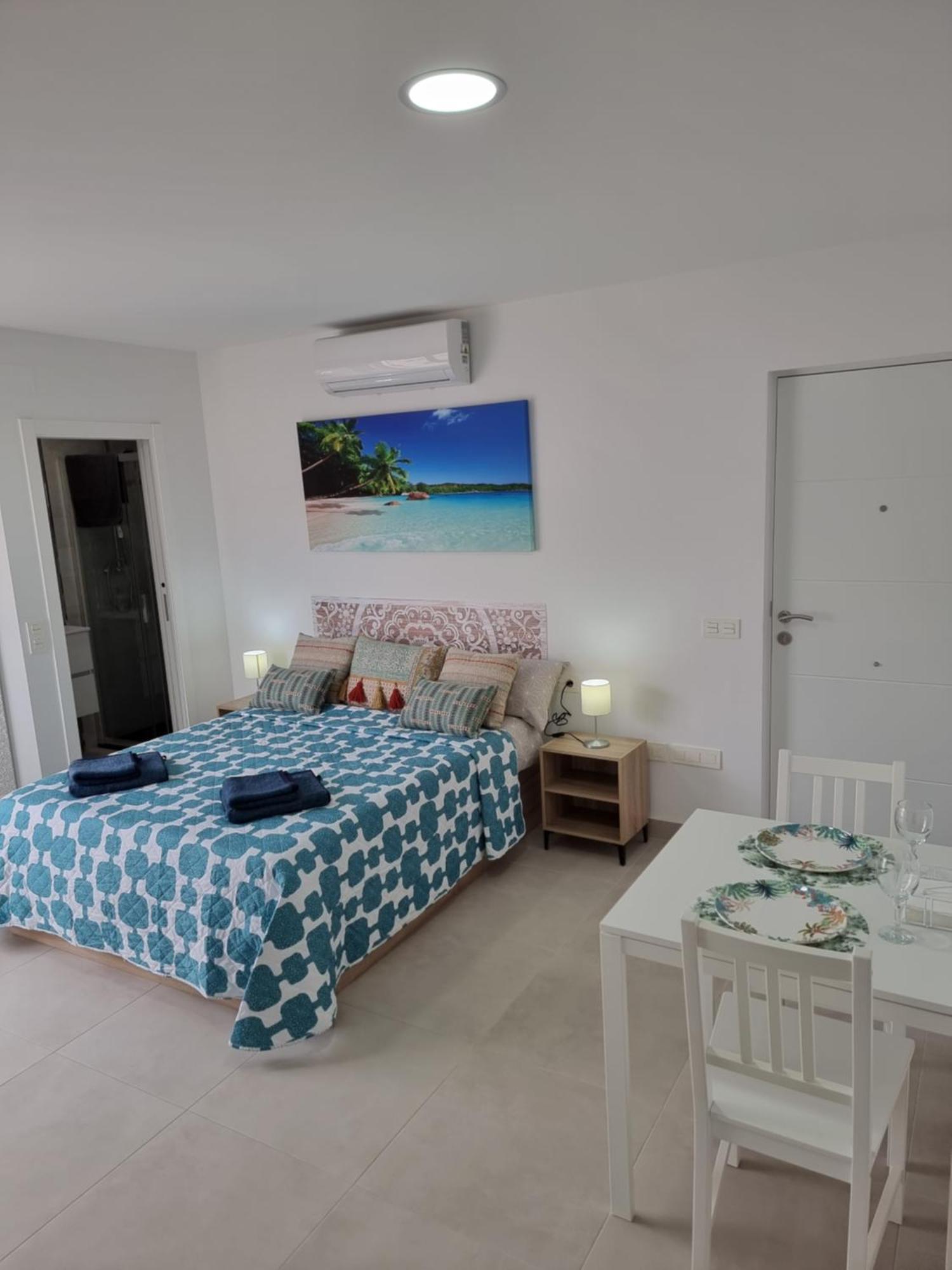 Apartamentos Zanca City Center Free Luggage Storage مالقة المظهر الخارجي الصورة